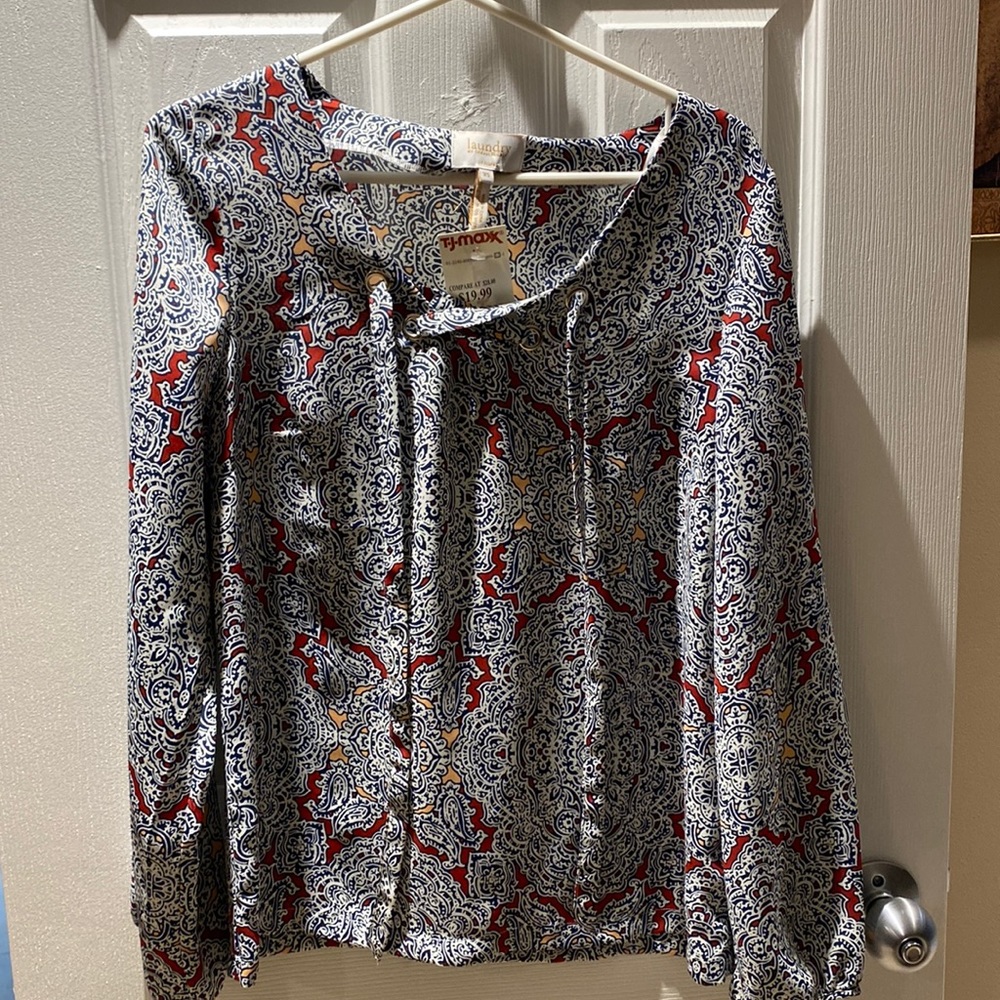 Shirt from laundry by Shelli Segal, red, dark blue,white, and yellow Shirt is xs